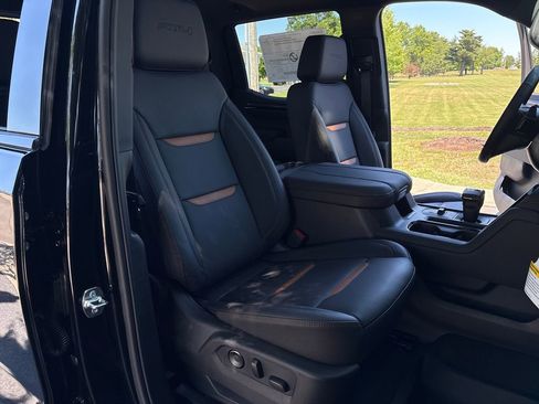 New 2026 GMC Sierra 1500 4x4 Crew Cab AT4 image 50