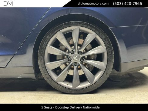 Used 2013 Tesla Model S Performance RWD image 40