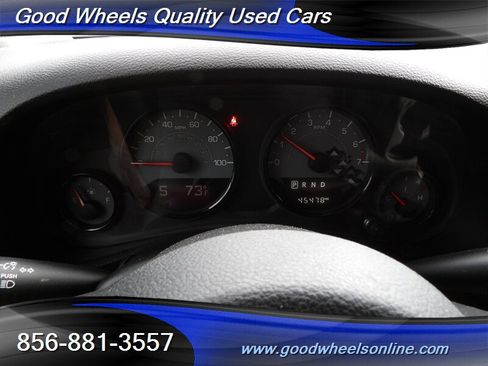 Used 2017 Jeep Wrangler Unlimited Sahara AWD/4WD image 16