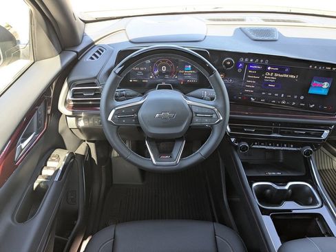 New 2026 Chevrolet Traverse Z71 w/ Enhanced Driving Package AWD/4WD image 15