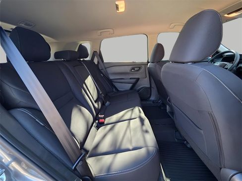 New 2026 Nissan Rogue S image 9