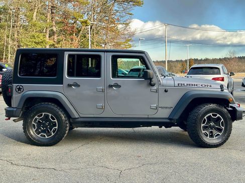 Used 2016 Jeep Wrangler Unlimited Rubicon image 4