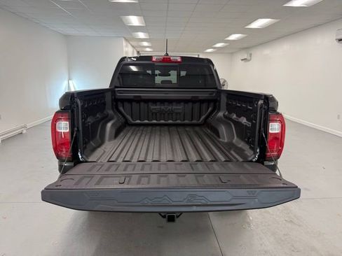 New 2026 GMC Canyon Elevation w/ Convenience Package image 8