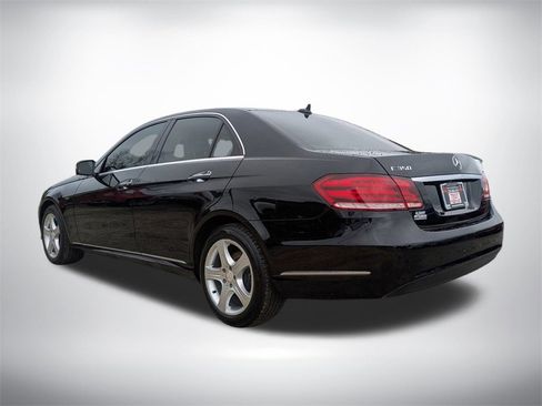 Used 2016 Mercedes-Benz E 350 Sedan image 5