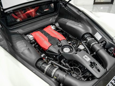 Used 2019 Ferrari 488 GTB image 48