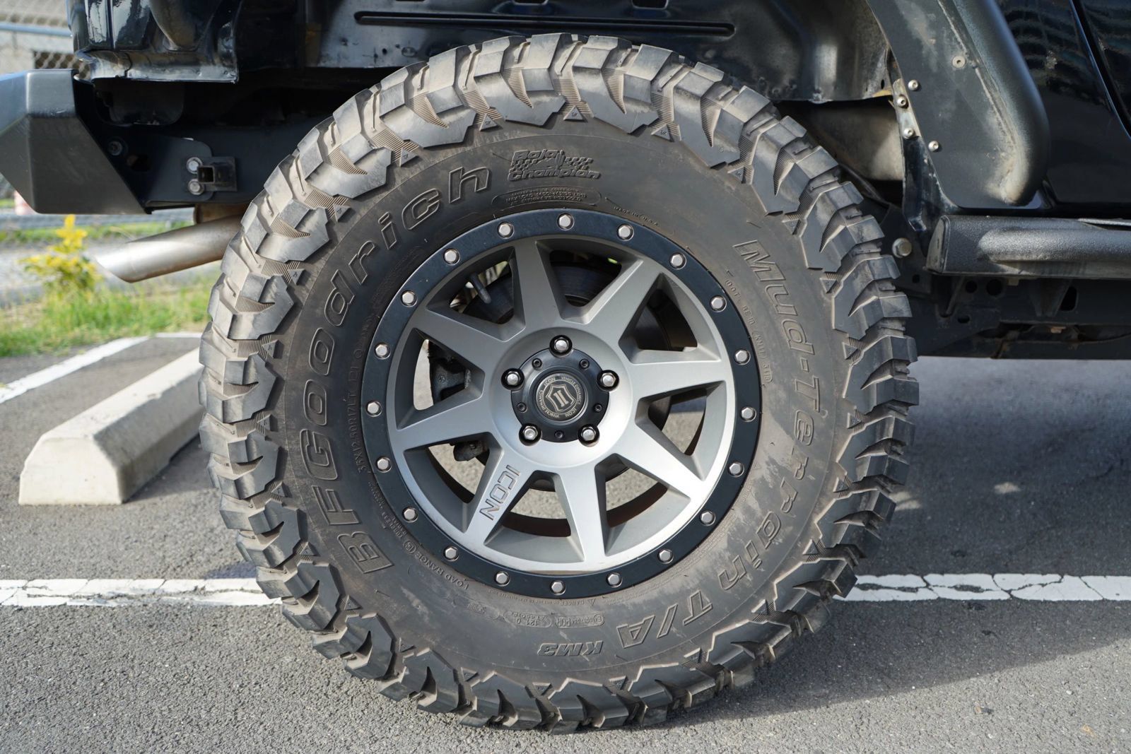 Used 2018 Jeep Wrangler Rubicon AWD/4WD image 8