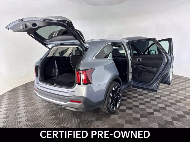 Certified 2025 Kia Sorento SX FWD image 20