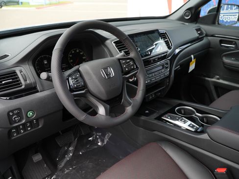New 2026 Honda Ridgeline Black Edition image 15