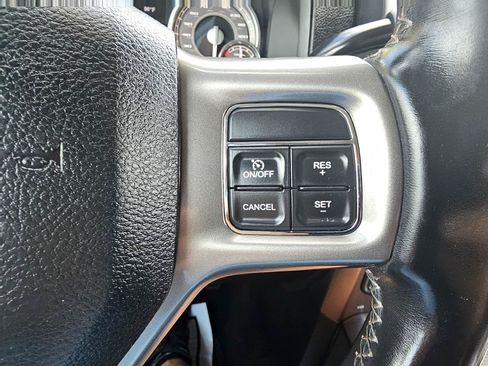 Used 2015 RAM 2500 Limited AWD/4WD image 35
