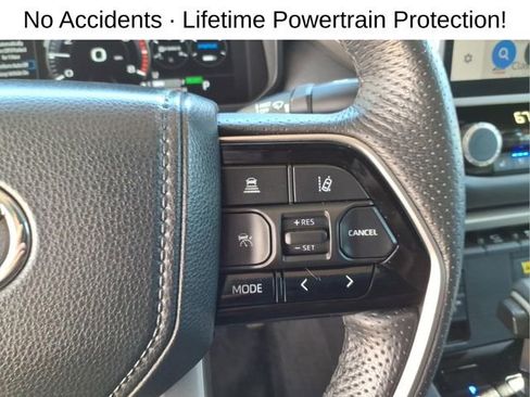 Used 2022 Toyota Tundra Limited AWD/4WD image 17