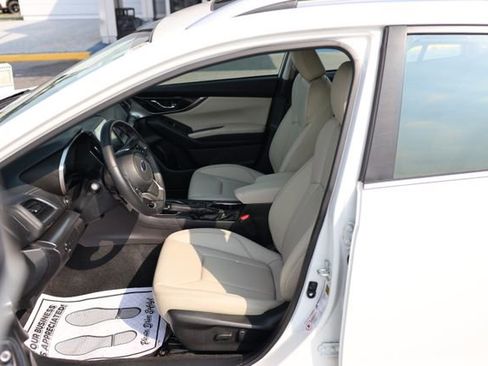 Used 2017 Subaru Impreza 2.0i Limited w/ Moonroof/BSD & Rcta/Eyesight image 14