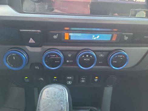 Used 2018 Toyota Tacoma TRD Pro image 19