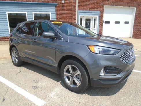 Used 2024 Ford Edge SEL w/ Convenience Package AWD/4WD image 14