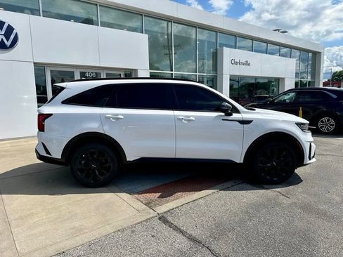 Used 2023 Kia Sorento SX AWD/4WD image 8