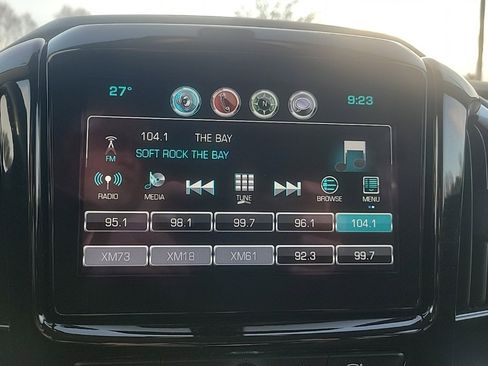 Used 2018 Chevrolet Traverse LT image 14