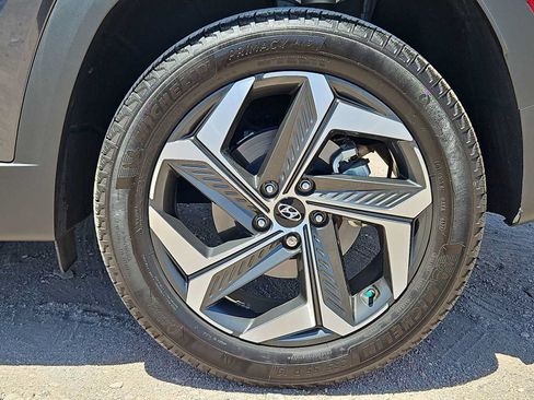 Certified 2024 Hyundai Tucson Limited AWD/4WD image 13