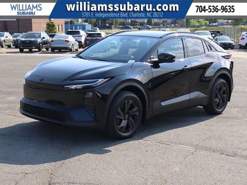 Used 2026 Toyota C-HR w/ Cold Weather Package AWD/4WD image 4