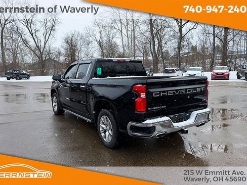 Used 2021 Chevrolet Silverado 1500 LTZ w/ LTZ Premium Package image 5