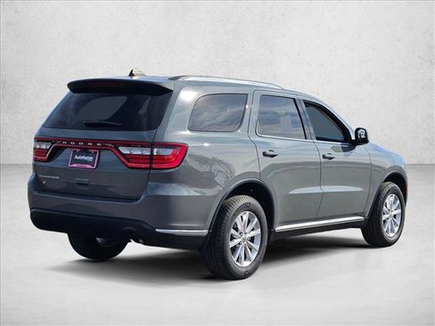 Used 2022 Dodge Durango SXT image 5