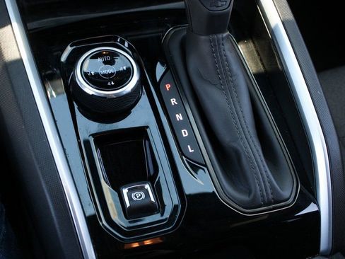 Used 2023 Chevrolet Colorado Trail Boss w/ LPO, Dark Essentials Package image 30