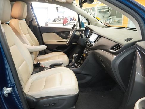 Used 2019 Buick Encore Essence w/ Experience Buick Package image 33