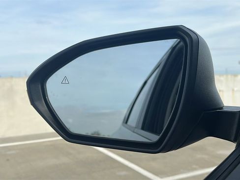 Certified 2025 Hyundai Tucson SEL image 18