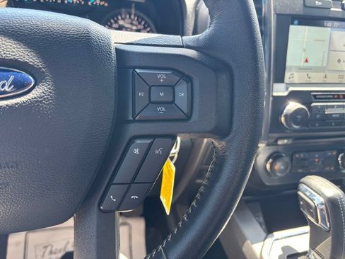 Used 2018 Ford F150 XLT w/ Equipment Group 302A Luxury AWD/4WD image 33