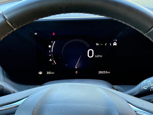 Used 2024 Buick Encore GX Sport Touring image 33