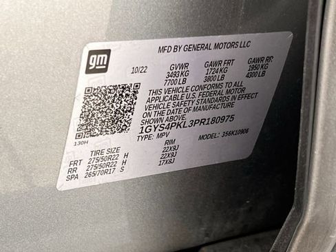 Certified 2023 Cadillac Escalade ESV Sport w/ Touring Package image 35