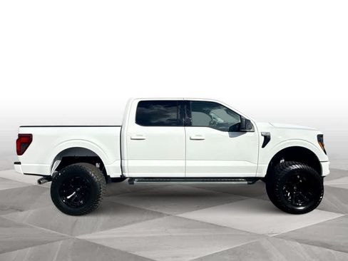 Used 2025 Ford F150 XLT w/ Equipment Group 301A Standard AWD/4WD image 9