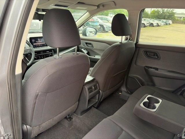 Used 2023 Nissan Rogue S FWD image 21