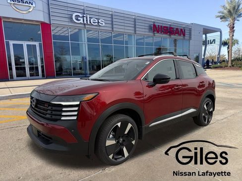 New 2026 Nissan Kicks SR image 1