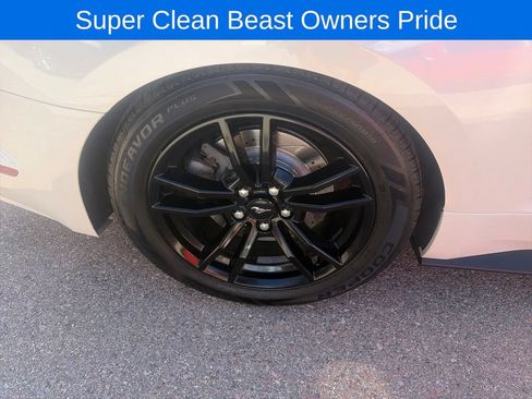 Used 2017 Ford Mustang GT RWD image 41