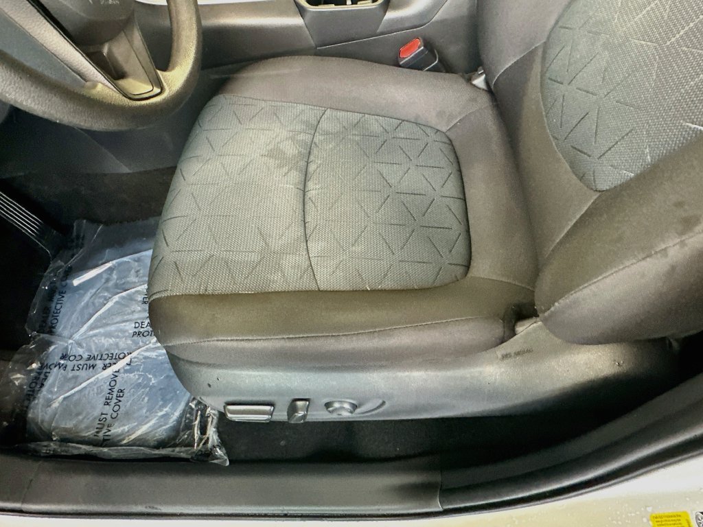 Used 2025 Toyota RAV4 XLE w/ Convenience Package FWD image 19