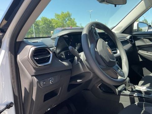 New 2026 Chevrolet TrailBlazer LT image 12