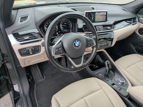 Used 2021 BMW X1 sDrive28i image 14