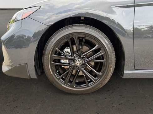Used 2025 Toyota Camry SE FWD image 10