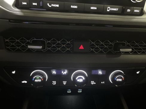 Used 2024 Honda Accord EX image 18