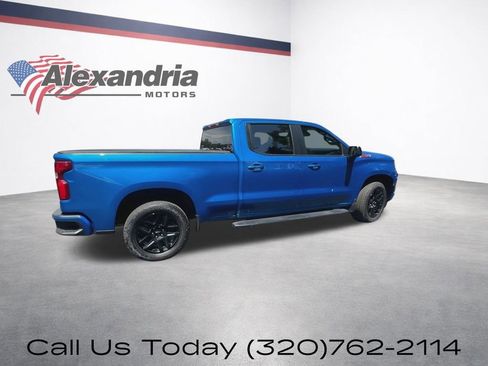 Used 2023 Chevrolet Silverado 1500 RST w/ Z71 Off-Road Package image 2