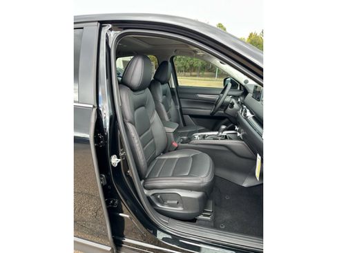 New 2025 MAZDA CX-5 Carbon Edition image 21