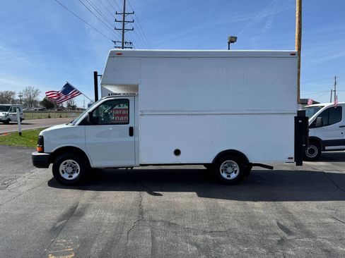 Used 2007 Chevrolet Express 3500 RWD image 1