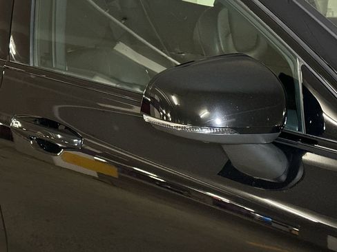 Used 2023 Volvo S60 T8 Plus w/ Protection Package Premier image 9