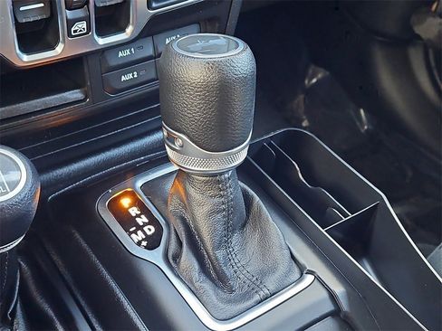 Used 2021 Jeep Wrangler Unlimited Sport image 24