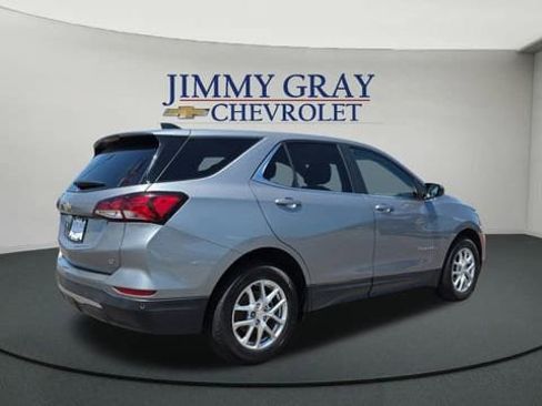 Used 2023 Chevrolet Equinox LT FWD image 5