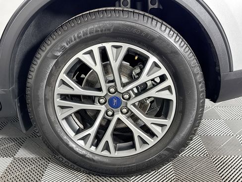 Used 2020 Ford Escape SEL image 36