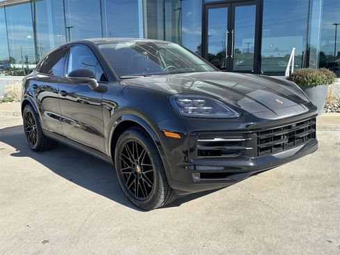 New 2026 Porsche Cayenne Coupe image 9
