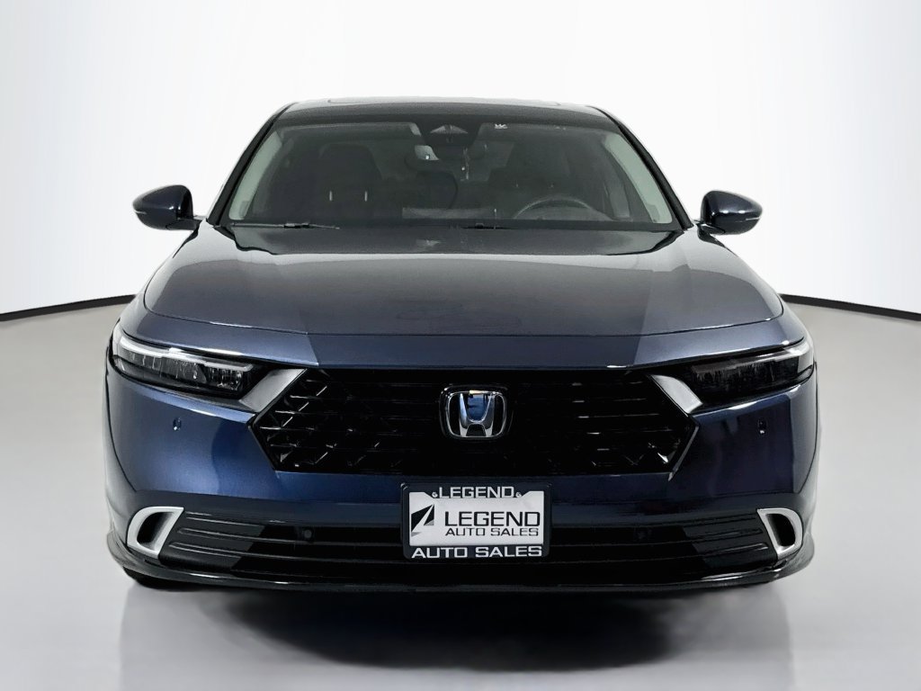 Used 2025 Honda Accord Touring image 3