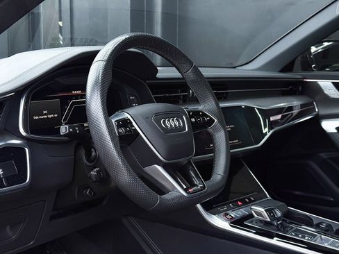 Used 2021 Audi RS 6 image 13