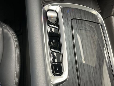 Certified 2023 Buick Enclave Essence w/ Experience Buick Package image 26