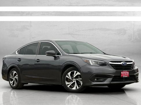 Used 2022 Subaru Legacy Premium AWD/4WD image 2